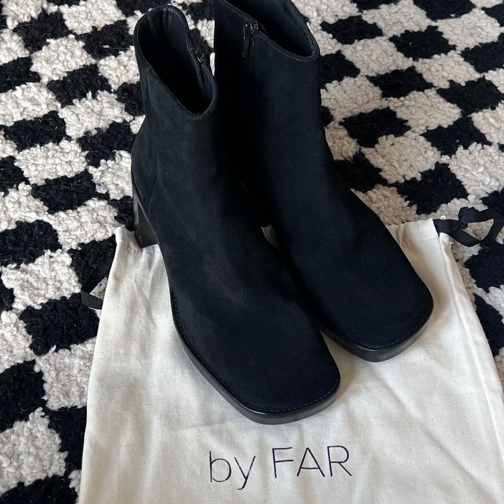 BY FAR ELLEN BLACK SUEDE LEATHER